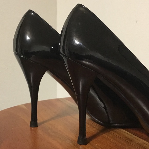 Stuart Weitzman Black Open Toe Heels Size 6M 236 - Picture 11 of 13